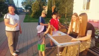 За околицу села привела нас всех игра.